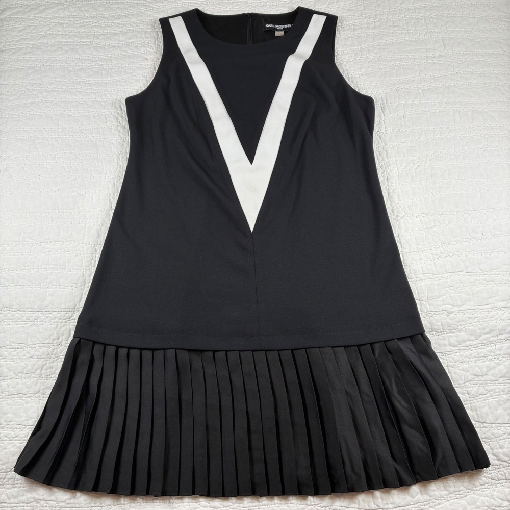 Karl Lagerfeld Paris Pleated Chevron Shift Dress 12 Black White Chic Drop Waist